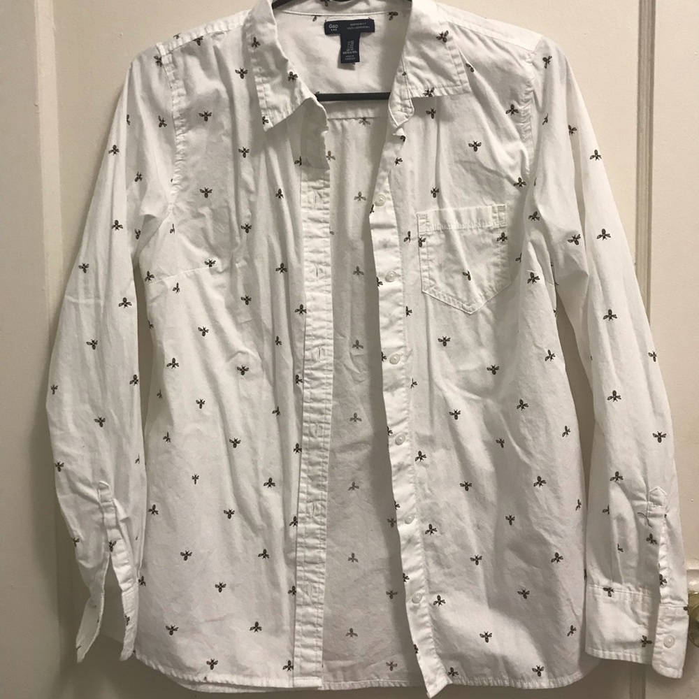 GAP boyfriend fit oxford button down Bee print, XS